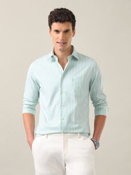 U.S. POLO ASSN. - Men Green Striped Tailored Fit Cotton Shirt