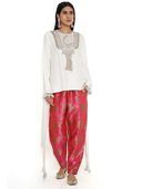 Red color option, Sold out, Currently selected