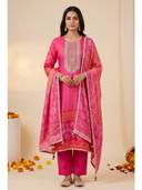 Pink color option, Currently selected