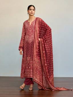 Ritu Kumar - Hiyaa Maroon Kurta With Pant And Dupatta