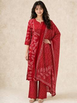 Vbuyz - Red Printed Cotton Kurta and Pant with Dupatta