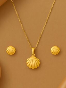 Estele - Gold Plated Splendid Bay Shell Designer Pendant Necklace for Women (Set of 2)