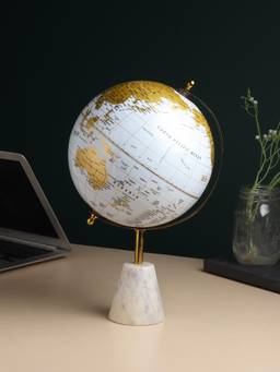 De Maison Decor - Aerion Marble Globe