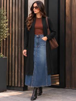 Sera - Strechable Textured Long Black Shrug