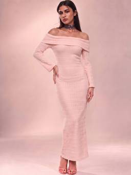 Sera - Embroidered Bodycon Pink Maxi Dress
