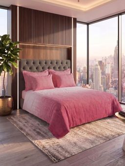 the White Moss - Blush Ombre 250TC Spindle King Bedsheet With 2 Pillow Covers