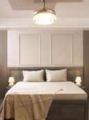 Beige color option, Currently selected