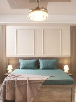 House of Owlet - Green Solid 400TC Super King Bedsheet with 2 Pillow Covers