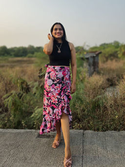 APAAPI THREADS OF GLORY - Navy Blue Printed Wrap Around Skirt