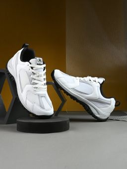 Off Limits - Men Off White FORGE Trekking Shoes