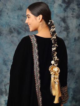 Ruby Raang Studio - Pearls, Mirrors and Black Thread Parandi