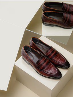 Saint G - Brown Croco Embossed Leather Loafers