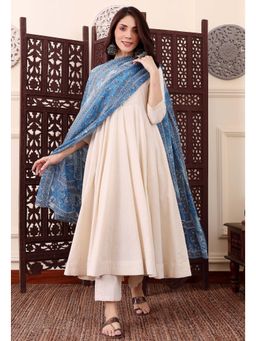 Gahan - Elegant Chanderi Silk Solid Anarkali Kurta with Pant & Dupatta
