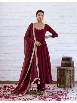 Gahan - Elegant Chanderi Silk Solid Anarkali Kurta with Pant & Dupatta