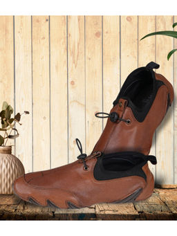 EZOK - Leather Tan Sneakers for Men