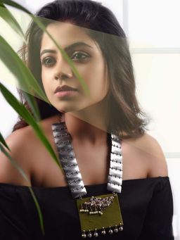 ZAZA BY SOMYA - Silver Gold Plated Insight Neckpiece