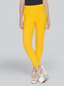 Yellow color option, Currently selected