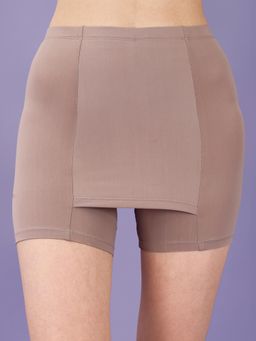 SOIE - Brown Mid Rise Above Knee Length Cycling Shorts with No V-Line