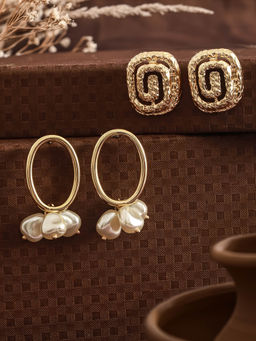 Aatmana - Gold-Plated Pearl Earrings (Pack of 2)