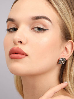 Sohi - Embellished Flower Stud