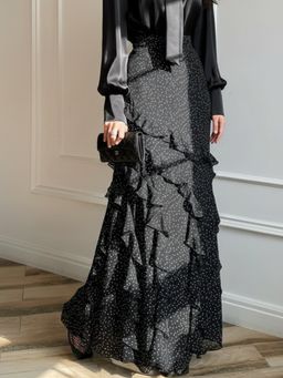 Outzidr - Black Tiered with Ruffles Detailing Skirt