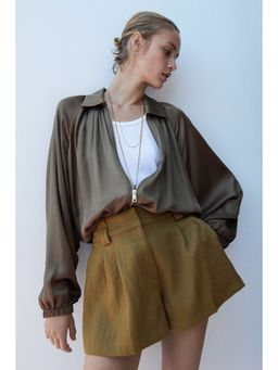 H&M - Women Beige Belted Tailored Shorts