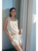 Beige color option, Currently selected