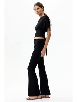 H&M - Women Black Crinkled Layered Trouser