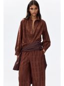 Brown color option