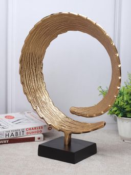 De Maison Decor - Serene Ripples Ring