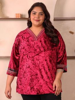 Indietoga Plus Size - Women Plus Size Maroon Solid Velvet Top