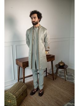 CONTRAST BY PARTH - Olive Dusty Embroidered Shrug with Kurta & Pant (Set of 3)