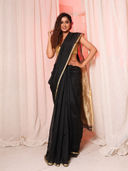 Black color option, Sold out, Currently selected