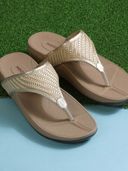 Beige color option, Currently selected