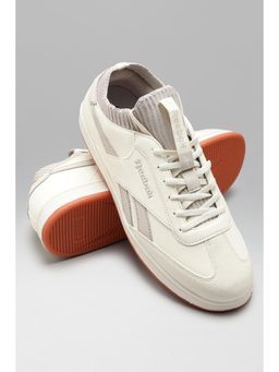 Reebok - Men Courtswift Chic - Beige Sneakers