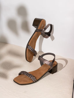 Inc.5 - Womens Grey Party Wear Solid Square Toe Block Sandal Heels