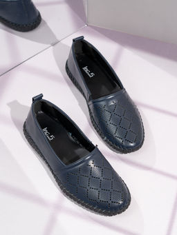 Inc.5 - Womens Navy Casual Embellished Round Toe Loafers