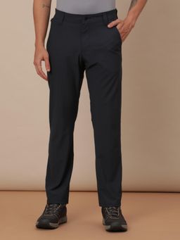 Wrangler - Men Grey Solid Straight Fit Casual Trouser