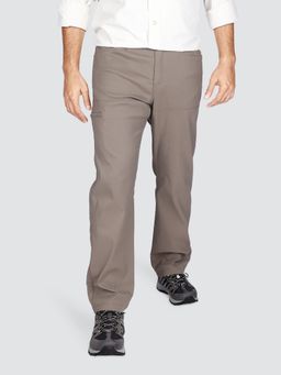 Wrangler - Men Brown Solid Straight Fit Casual Trouser