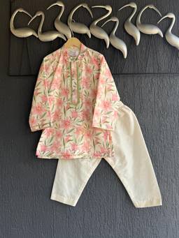 The Little Tales - Peach Tulip Floral Print kurta With Pyjama