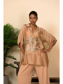 Beige color option, Currently selected