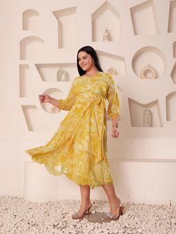 Miss Chase - Women Plus Size Yellow Leaf Printed Midi Dress