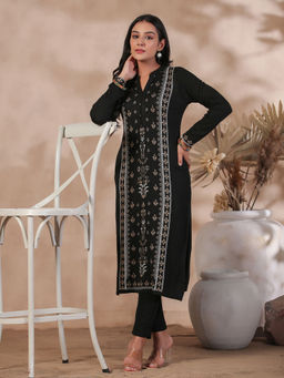 ISHIN - Women's Black Jacquard Style Ethnic Motifs Straight Winterwear Kurta