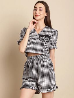 BLANC9 - Checkered Shorts With Embroidery On Pocket Top