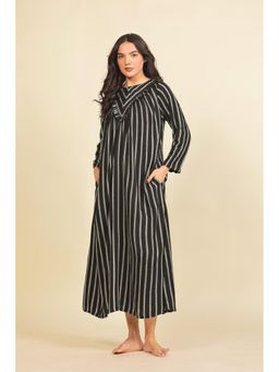 The Kaftan Company - Black And White Vertical Striped Cotton Nighty