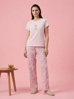 Sweet Dreams - Womens Graphic Printed Nightsuit Pink