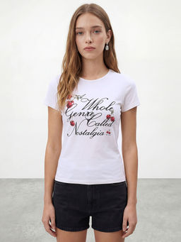 R&B - Women White Typography Printed T-shirt
