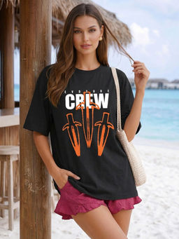 LEOTUDE - Women Black Graphic Printed Oversized T-shirt