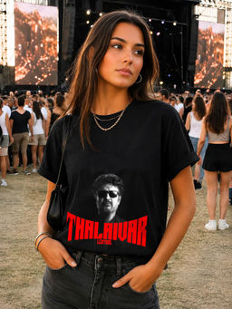 LEOTUDE - Women Black Graphic Printed Oversized T-shirt