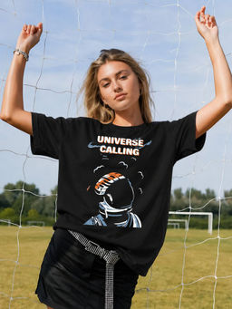 LEOTUDE - Women Black Graphic Printed Oversized T-shirt